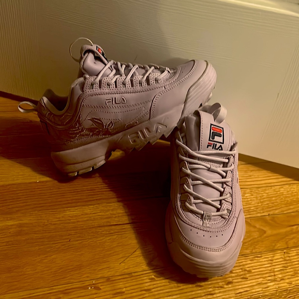 Fila disruptors